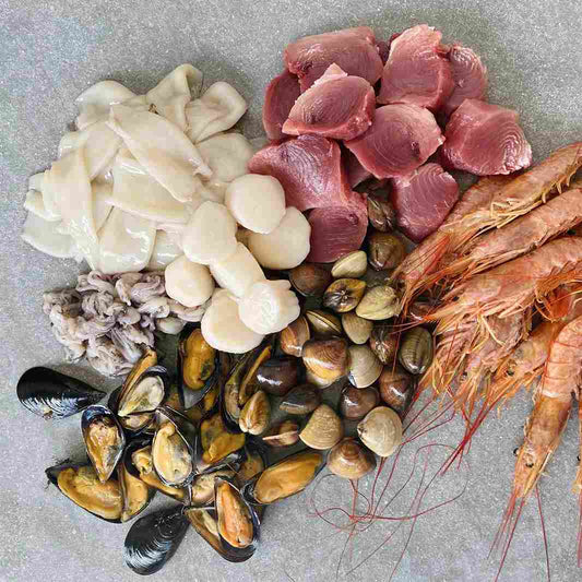 Paella Box | Seafood Platter | Prawns, Clams, Scallops, Mussels, Squid, Tuna (3.8kg)